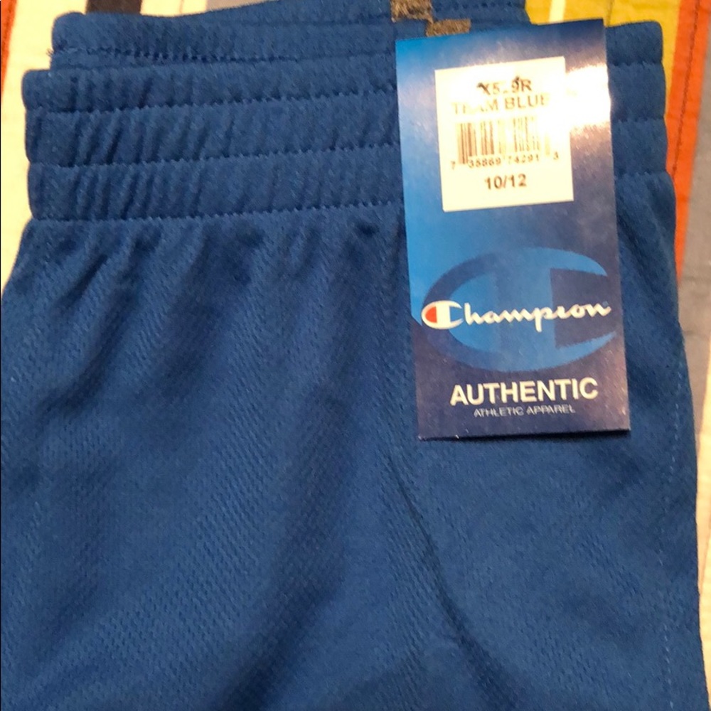 Athletic shorts